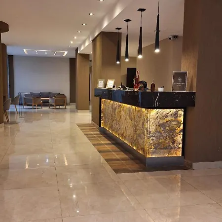 Hotel Alvarado Suites